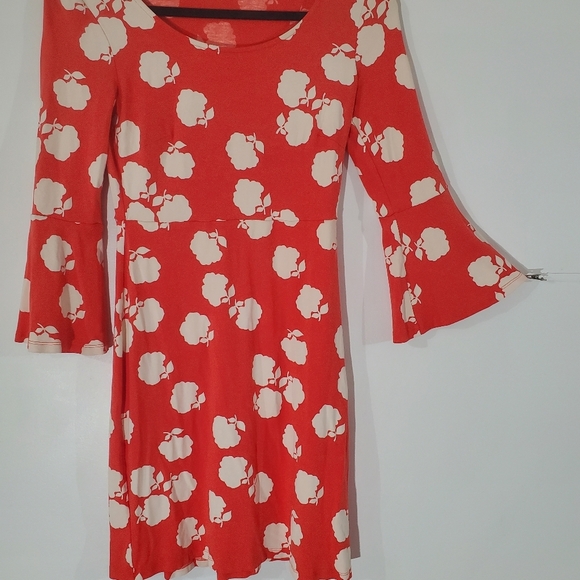 Boden Womens Miriam Orange Floral Jersey Mini Dress Bell Sleeves size 6R - Picture 7 of 8